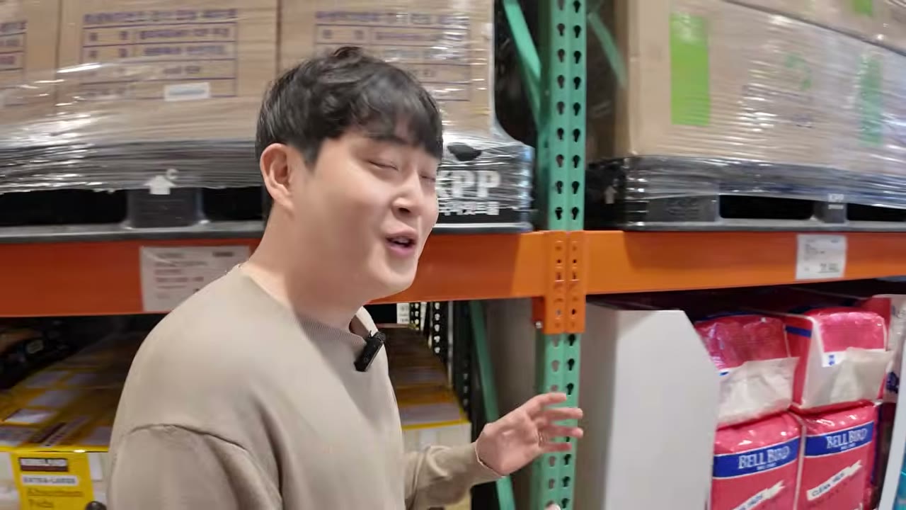작년 8억, 월 1.3억 주장